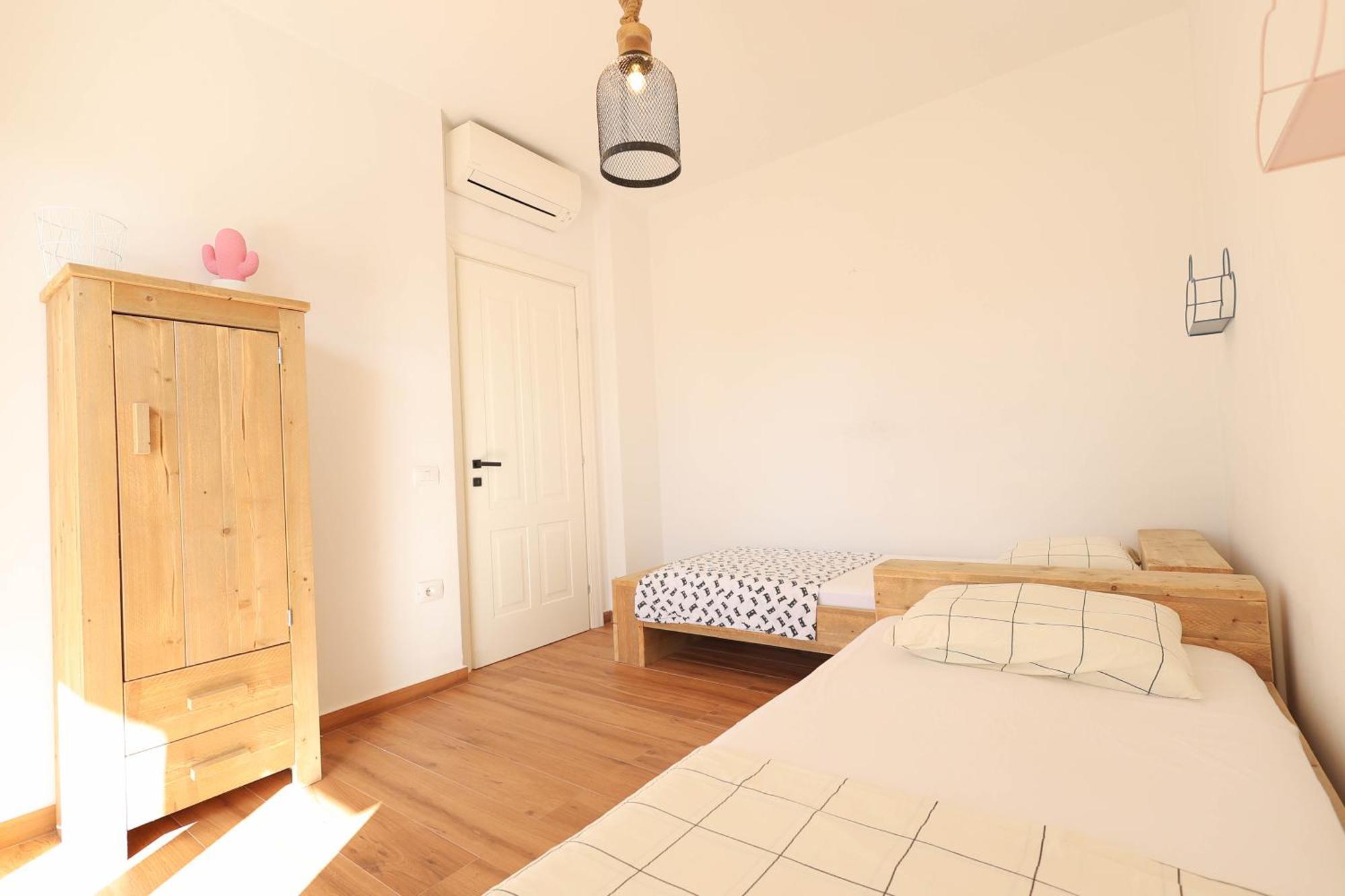 Grandstay Villa Perla Resort Дуррес Экстерьер фото