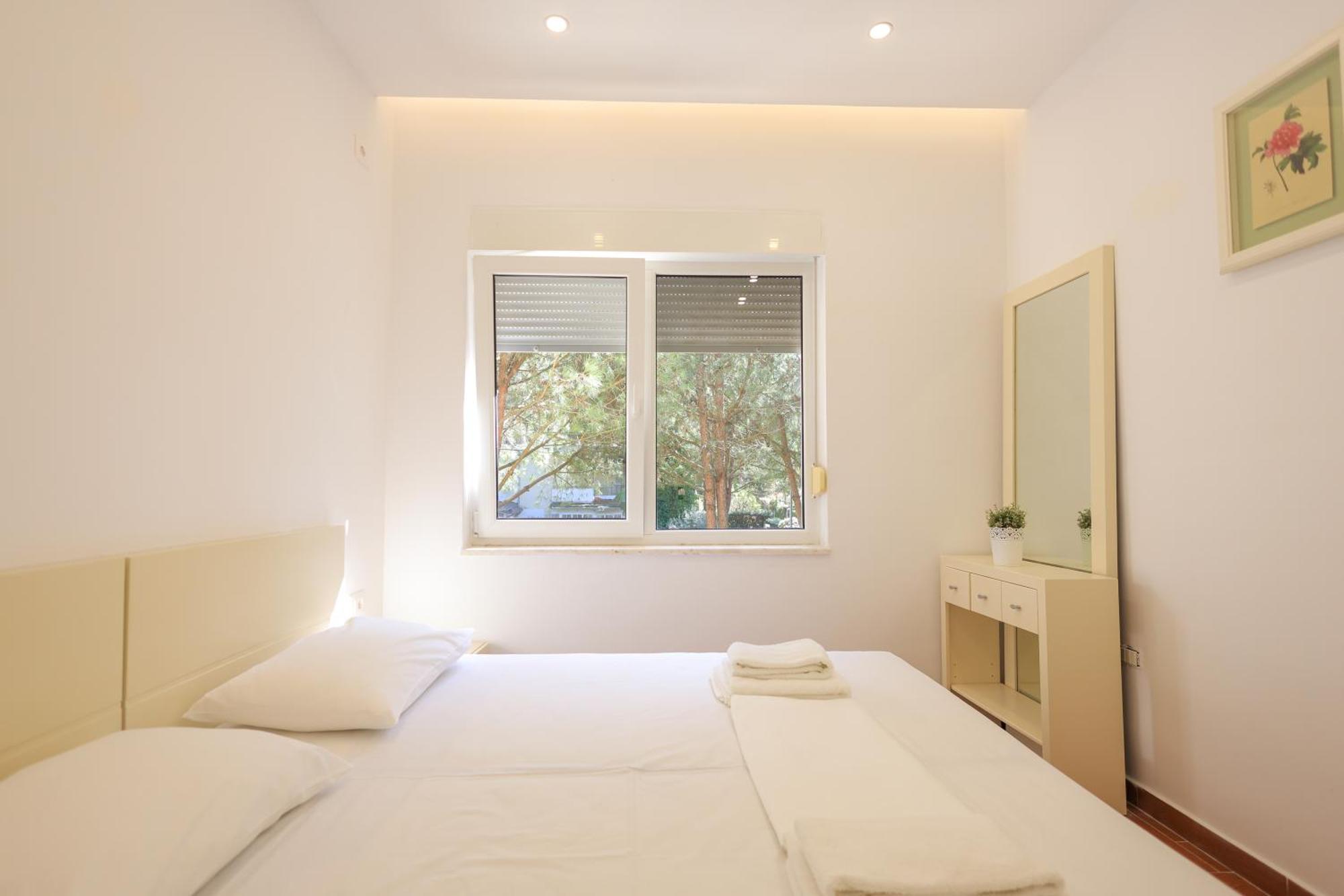 Grandstay Villa Perla Resort Дуррес Экстерьер фото