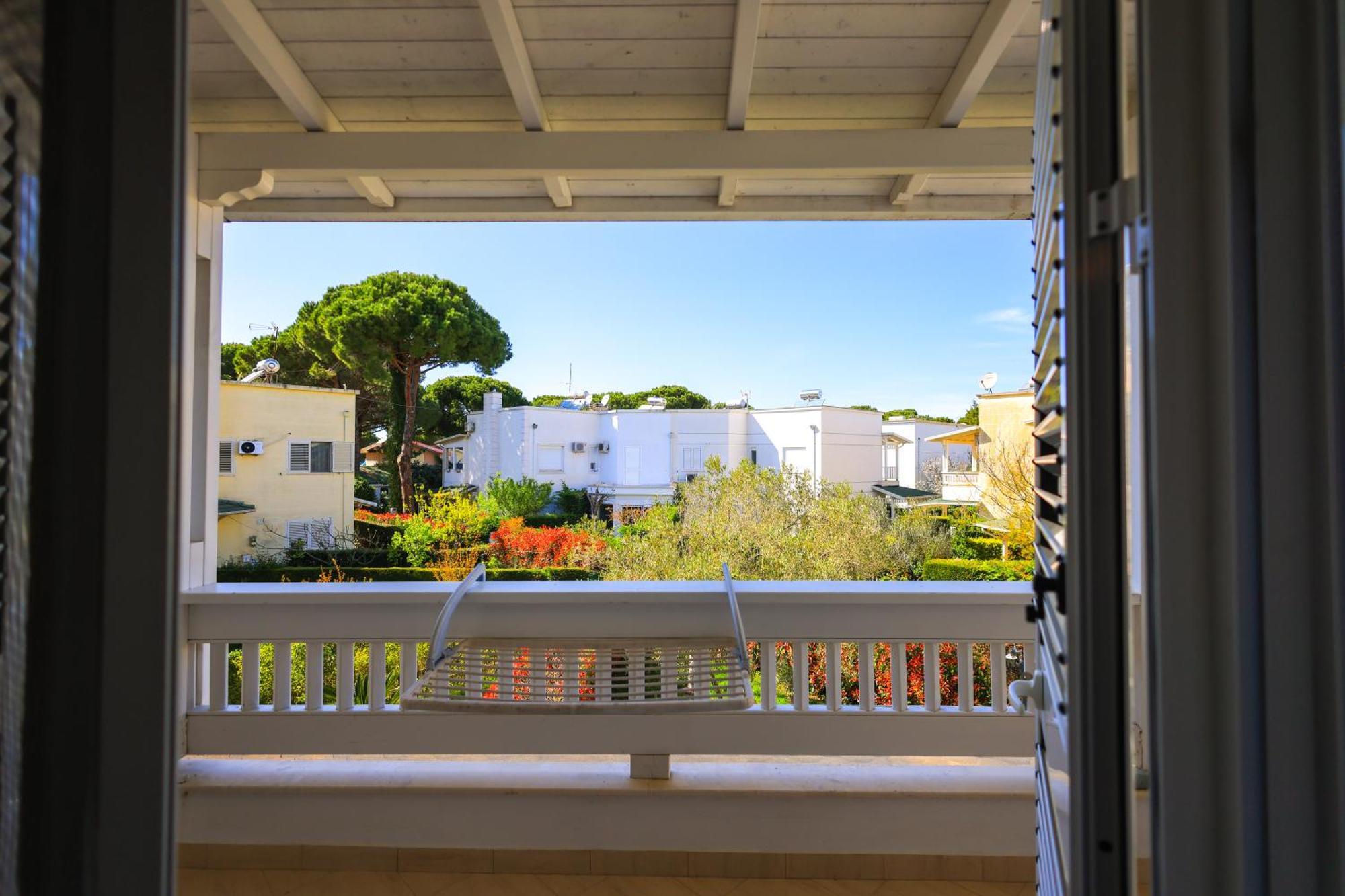 Grandstay Villa Perla Resort Дуррес Экстерьер фото