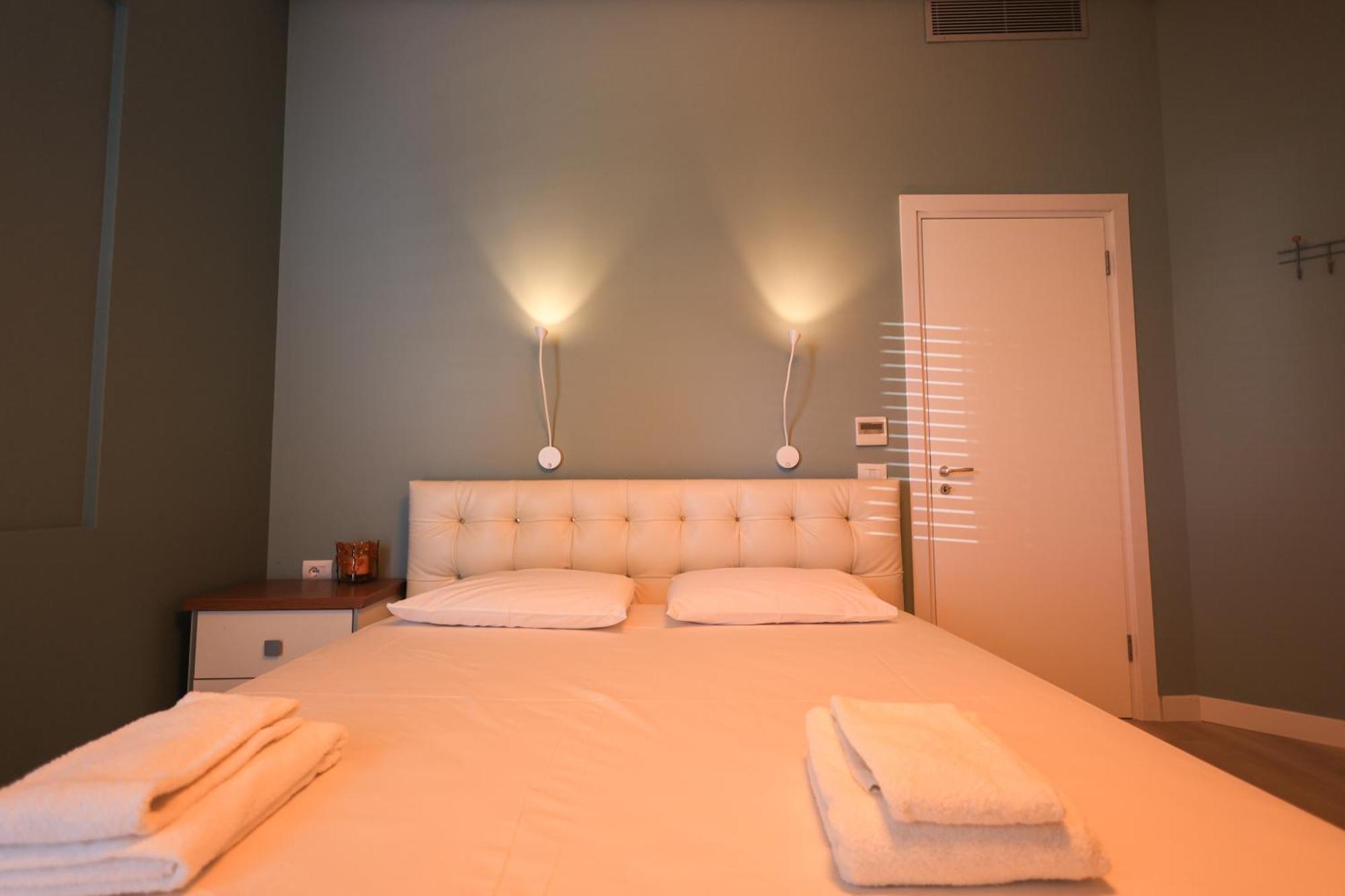 Grandstay Villa Perla Resort Дуррес Экстерьер фото